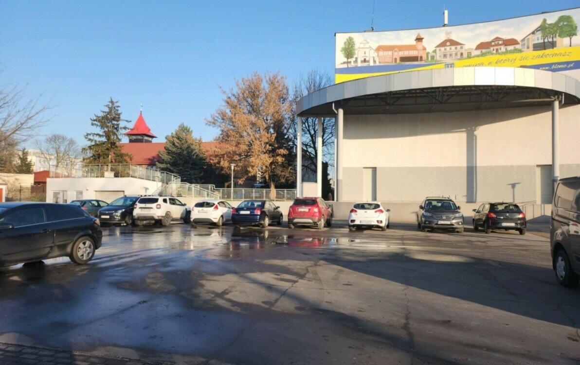 Zdjęcie do Zamknięcie części parkingu za Centrum Kultury